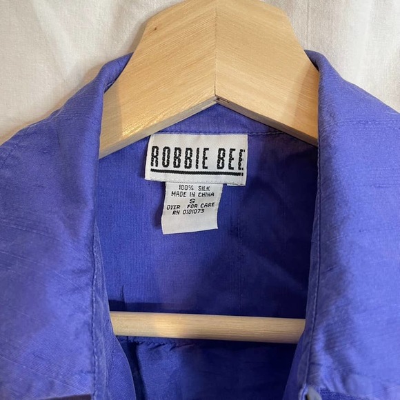ROBBIE BEE 100% Silk Small Longsleeve Button Down Top Collar Purple Pocket‎ - Picture 2 of 6